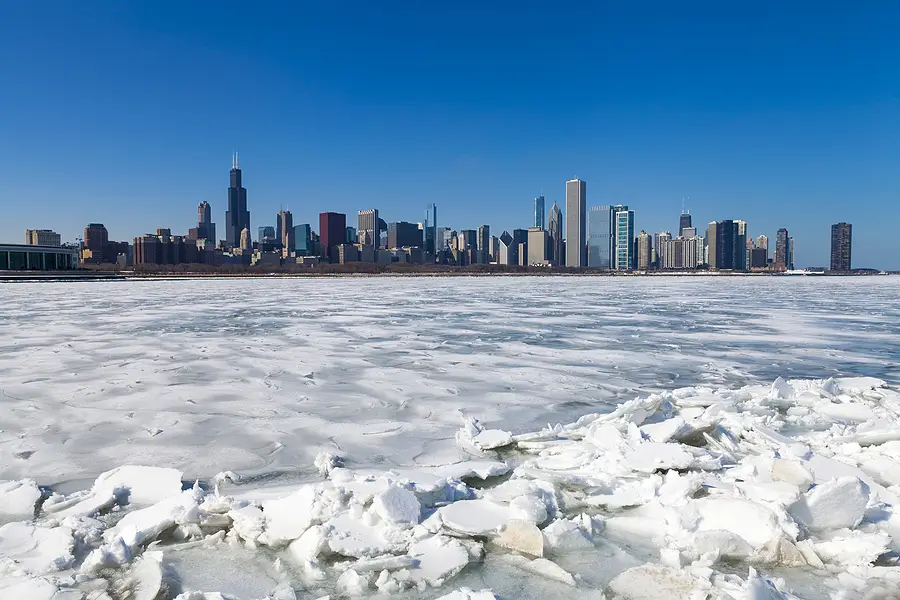 Can You Evict in the Winter in Chicago? A Guide for Landlords